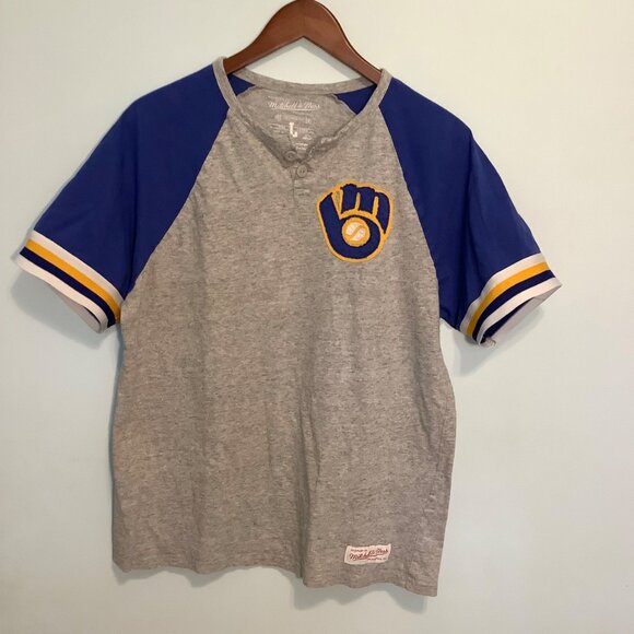 Mitchell & Ness Milwaukee Brewers Men’s Henley T-Shirt Large Gray/Blue Short Sle - Picture 1 of 11